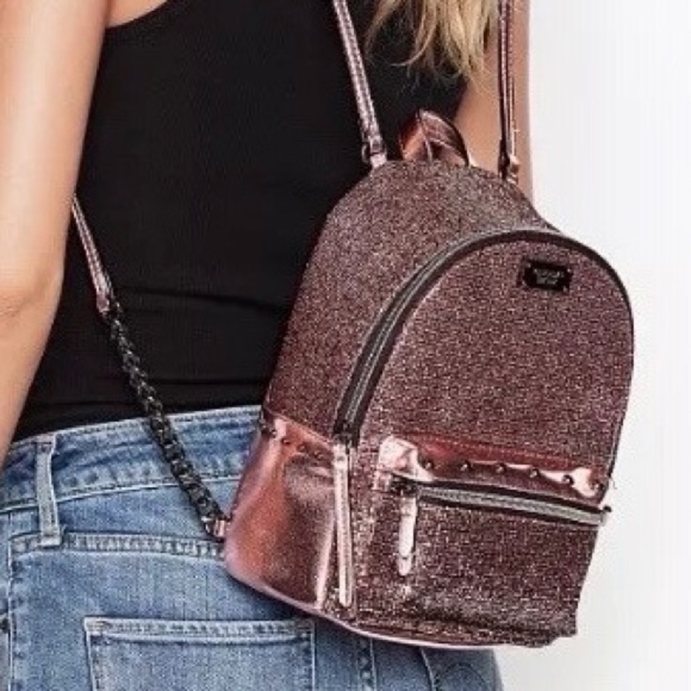 Victoria's Secret NWOT Metallic Bling Chain Small City Backpack in Rose Gold - Picture 3 of 10